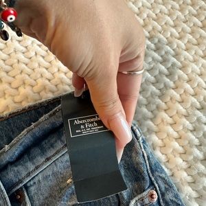 brand new abercrombie and fitch jeans